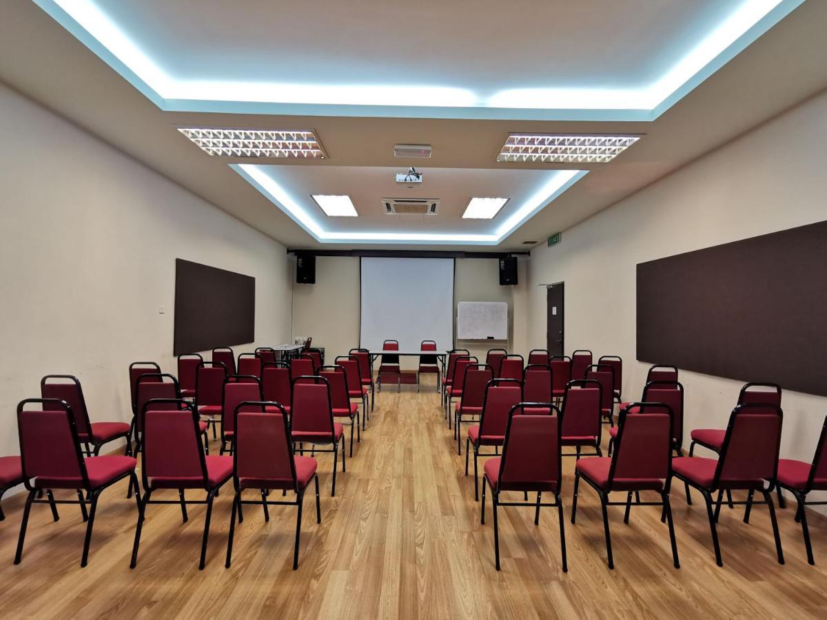 My Hotel Μπουκίτ Μερταχάμ Εξωτερικό φωτογραφία